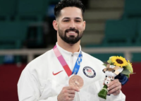 Ariel Torres wins bronze in the Olympics in Tokyo
